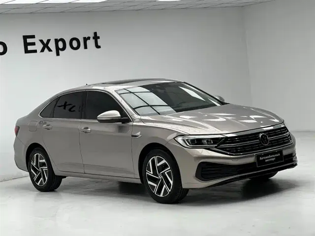 Volkswagen Sagitar — Фото автомобиля 3