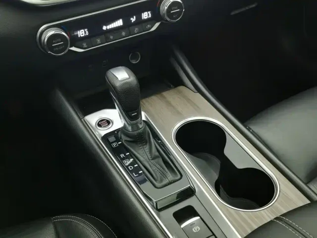 Nissan Teana — Фото автомобиля 13