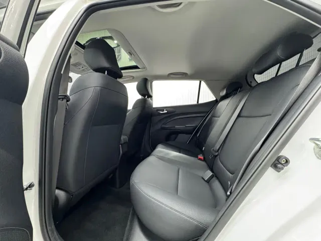 Kia KX1 — Фото автомобиля 9