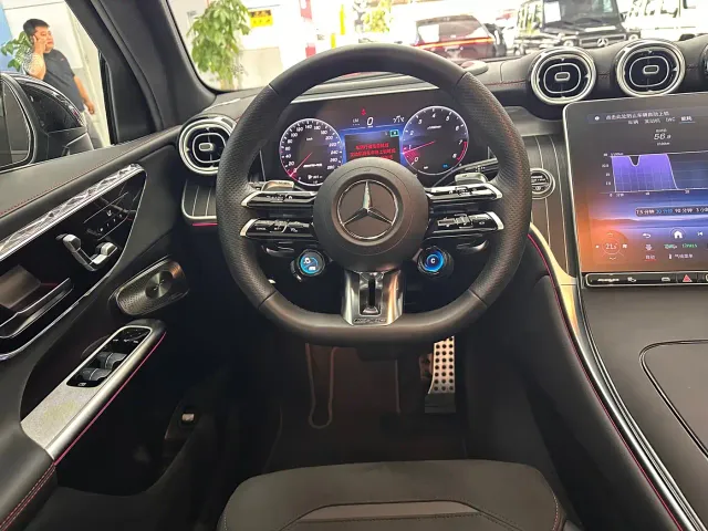 Mercedes-Benz GLC-Class AMG — Фото автомобиля 26