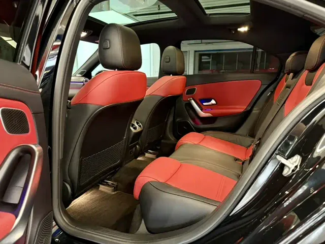 Mercedes-Benz A-Class AMG — Фото автомобиля 15