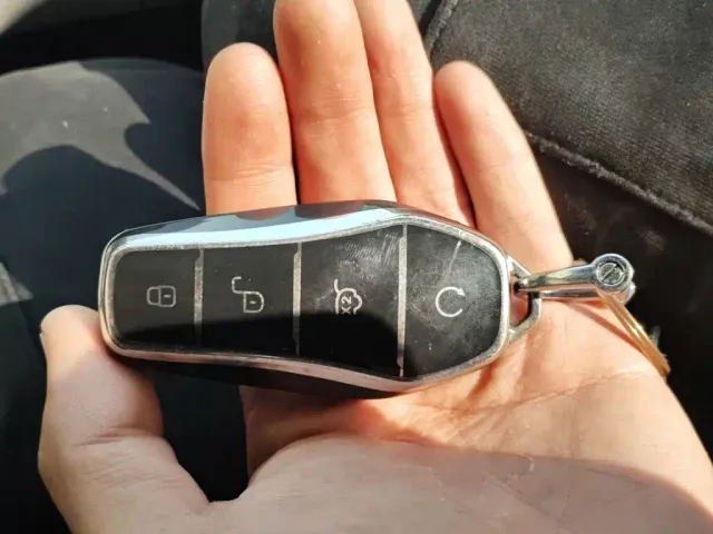 BYD Qin PLUS — Фото автомобиля 9