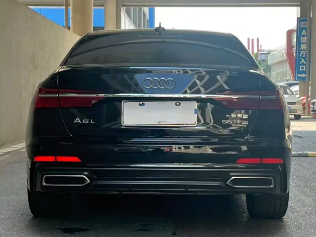Audi A6L — Фото автомобиля 4