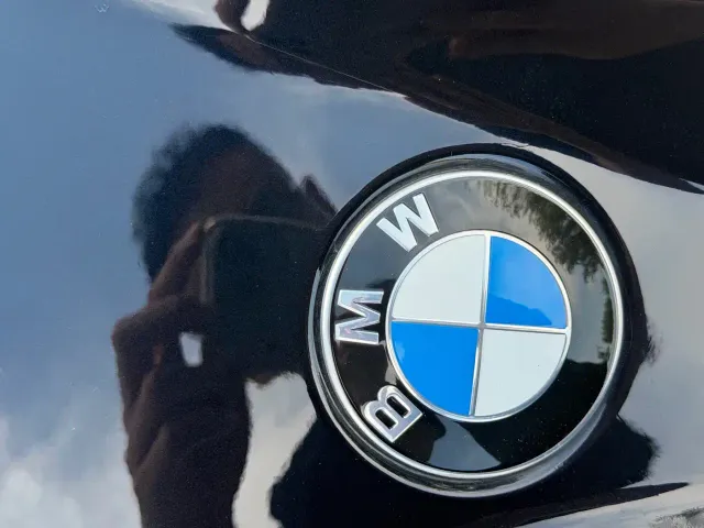 BMW 5 Series — Фото автомобиля 14