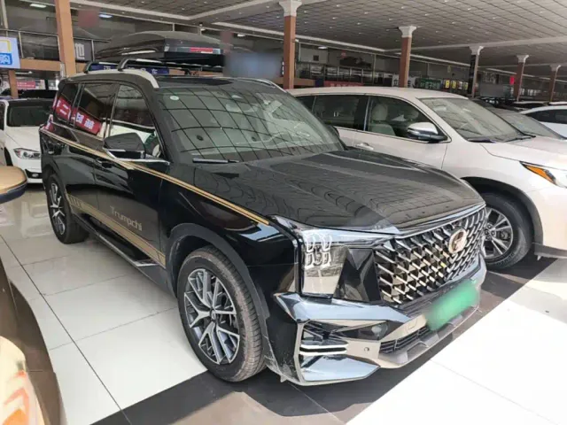 GAC Trumpchi GS8 — Фото автомобиля 3