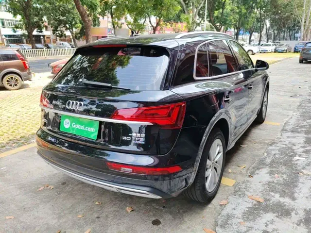 Audi Q5L — Фото автомобиля 6
