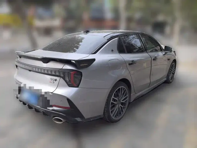 Lynk & Co 03 — Фото автомобиля 6