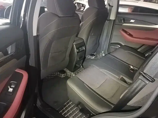 Jetour X70 — Фото автомобиля 16