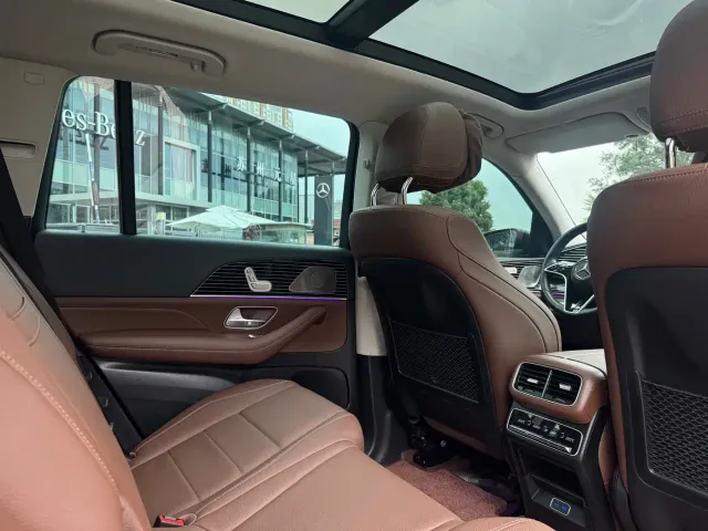 Mercedes-Benz GLS-Class — Фото автомобиля 13