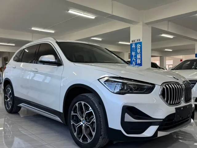 BMW X1 — Фото автомобиля 3
