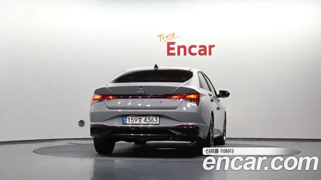 Hyundai AVANTE Avante (CN7) — Фото автомобиля 4