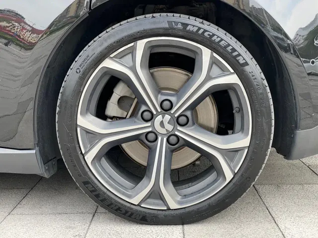 Nio ET5 Touring — Фото автомобиля 16
