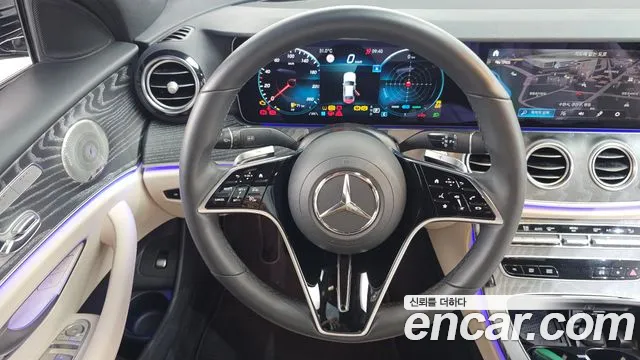 Mercedes-Benz E-Class E-класс W213 E350 4MATIC Exclusive — Фото автомобиля 12