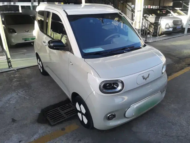 Wuling Hongguang Mini EV — Фото автомобиля 3
