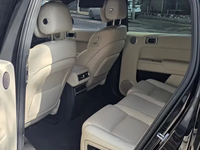 Li Auto L7 — Фото автомобиля 3