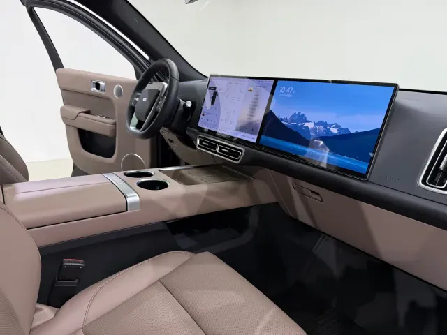 Li Auto L7 — Фото автомобиля 14