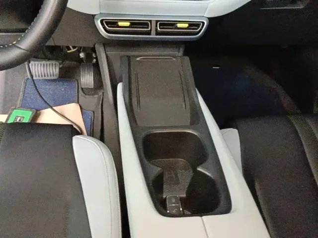 BYD Seagull 2024 Glory Edition 305km Freedom Edition — Фото автомобиля 13