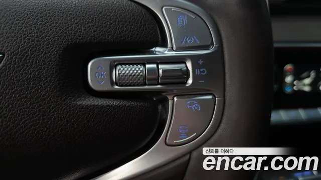 Genesis GV70 2.5T Бензин 2WD — Фото автомобиля 28