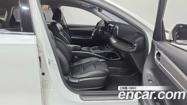 Hyundai Grandeur Новый Grandeur IG 3.0 LPi (Такси) — Фото автомобиля 11