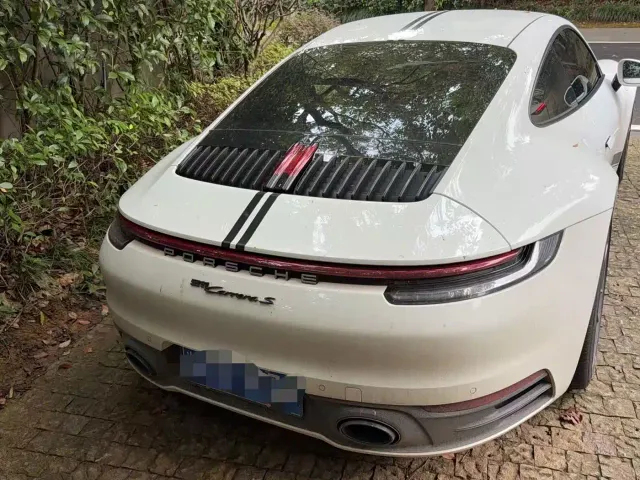 Porsche 911 — Фото автомобиля 5