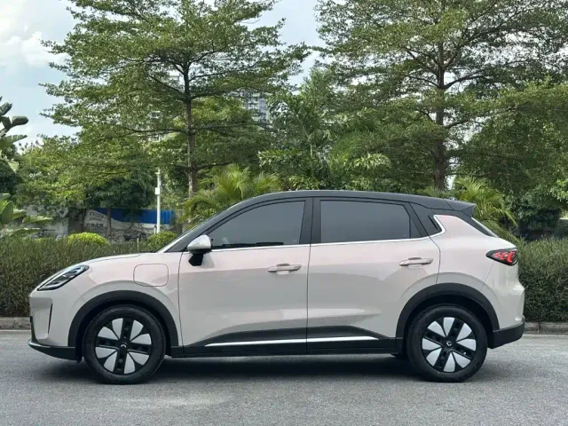 Wuling Bingo S — Фото автомобиля 3