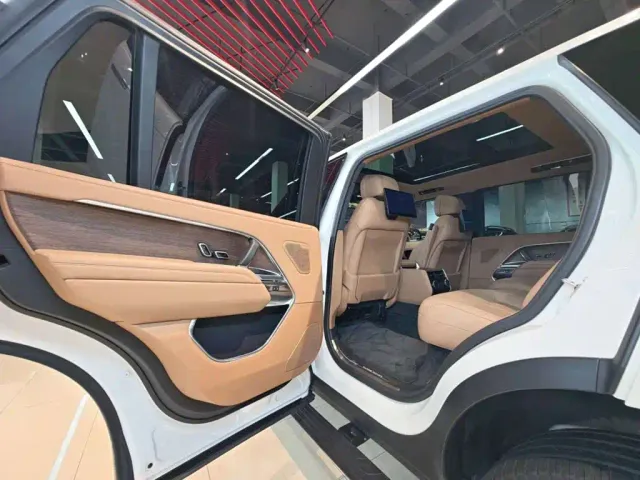 Land Rover Range Rover — Фото автомобиля 20