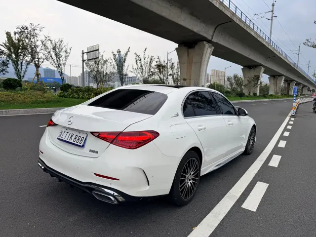 Mercedes-Benz C-Class — Фото автомобиля 9