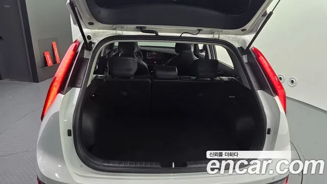 Kia Niro The All New Niro — Фото автомобиля 20