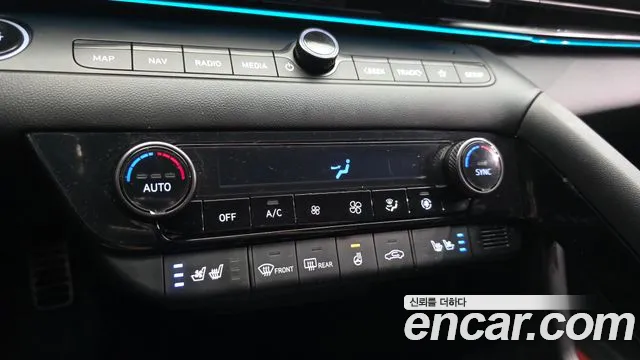 Hyundai AVANTE — Фото автомобиля 28
