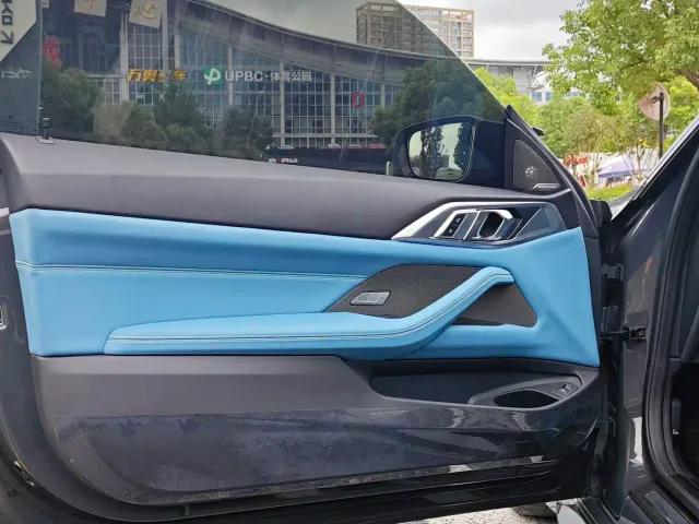 BMW M4 — Фото автомобиля 12