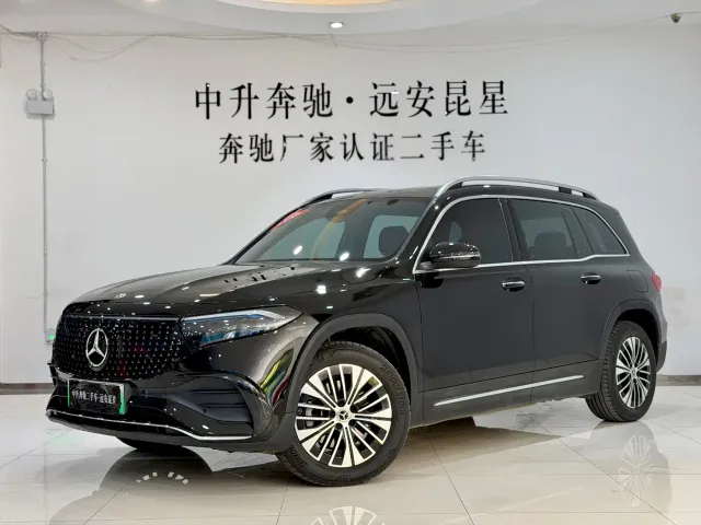 Фотография автомобиля — Mercedes-Benz EQB