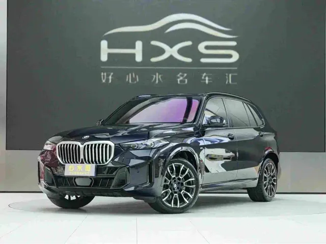 Фотография автомобиля — BMW X5