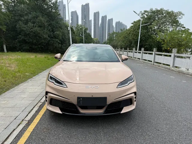 BYD Seal 06 GT — Фото автомобиля 2