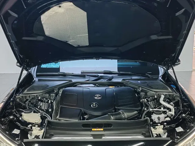 Mercedes-Benz E-Class — Фото автомобиля 16