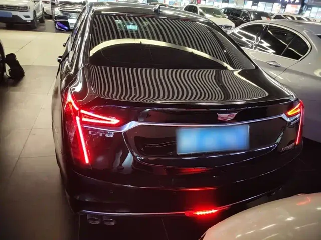 Cadillac CT6 — Фото автомобиля 5