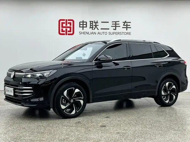 Фотография автомобиля — Volkswagen Tiguan L