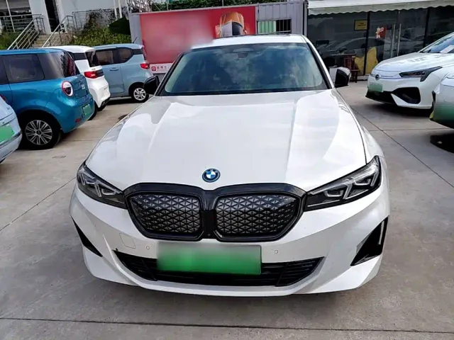 BMW i3 — Фото автомобиля 2