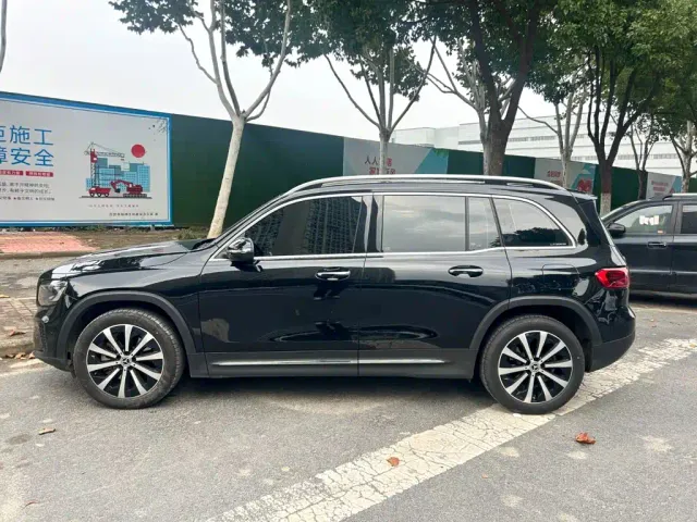 Mercedes-Benz GLB-Class — Фото автомобиля 3