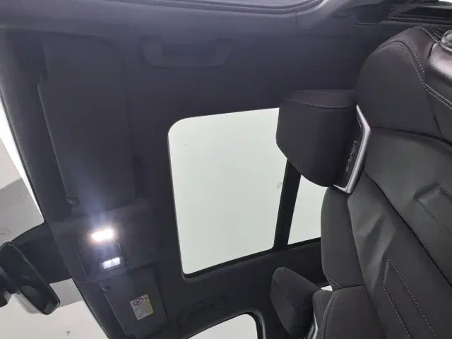 Audi Q4 e-tron — Фото автомобиля 14