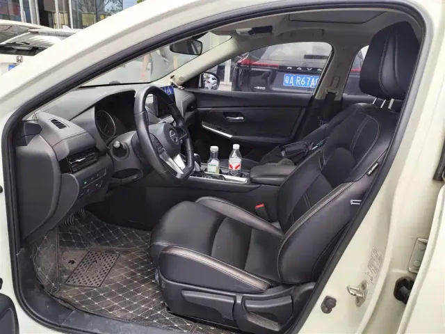 Nissan Sylphy — Фото автомобиля 6