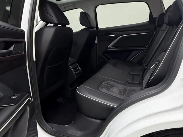 Haval H6 — Фото автомобиля 9