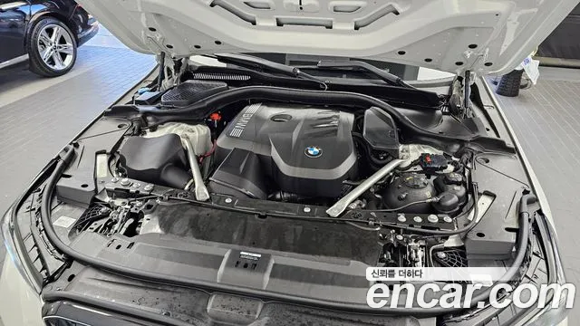 BMW 5 Series G60 — Фото автомобиля 9