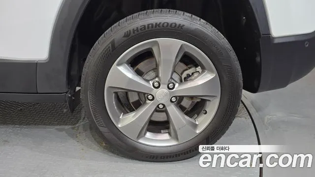 Jeep Cherokee Cherokee(KL) — Фото автомобиля 16