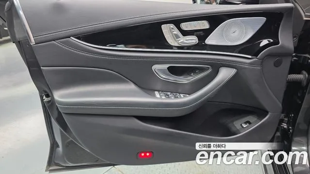 Mercedes-Benz AMG GT 4 двери 43 4MATIC+ — Фото автомобиля 24