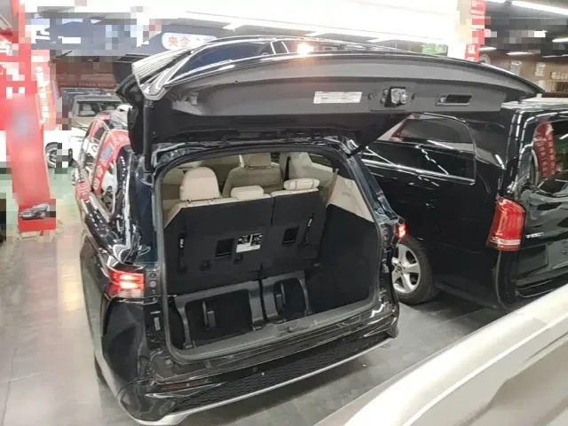 Toyota Granvia — Фото автомобиля 18