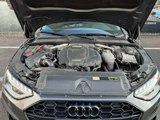 Audi A4L — Фото автомобиля 22