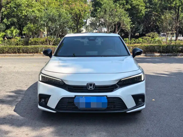 Honda Civic — Фото автомобиля 2
