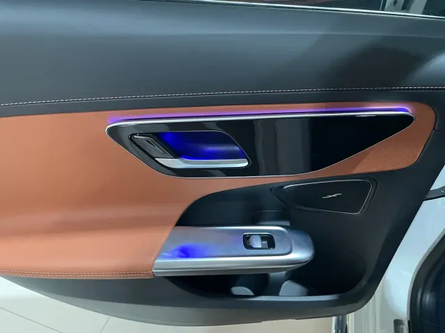 Mercedes-Benz C-Class — Фото автомобиля 15