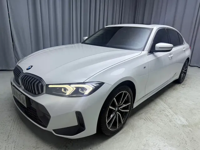 Фотография автомобиля — BMW 3 Series