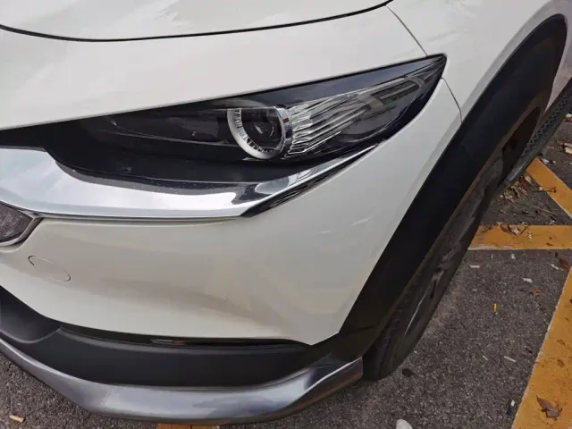 Mazda CX-30 EV — Фото автомобиля 23